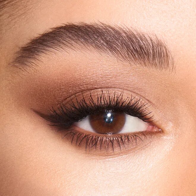 Лімітована палетка тіней Charlotte Tilbury LIMITED  LUXURY PALETTE THE SOPHISTICATE Matte Eyeshadow Palette with Cream, Tan, Taupe & Chocolate Shades
